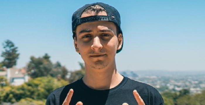 Cloakzy Bio Bio Early Life Career Net Worth And Salary