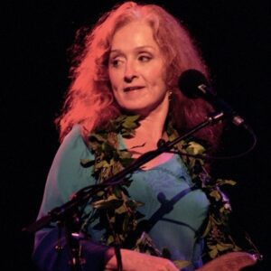 Bonnie Raitt Bio, Early Life, Career, Net Worth And Salary