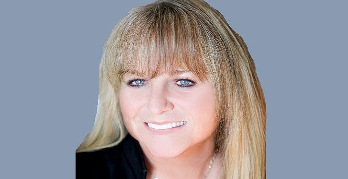 Crystal Maurisa Goins Bio, Early Life, Career, Net Worth and Salary