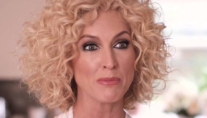 Kimberly Schlapman Bio, Early Life, Career, Net Worth and Salary