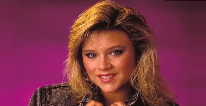 Samantha Fox Bio, Early Life, Career, Net Worth and Salary